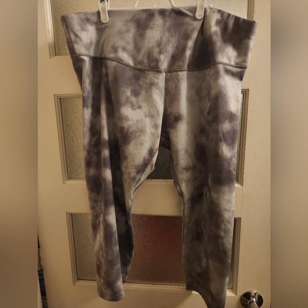 Nike , 3x , grey crop tights